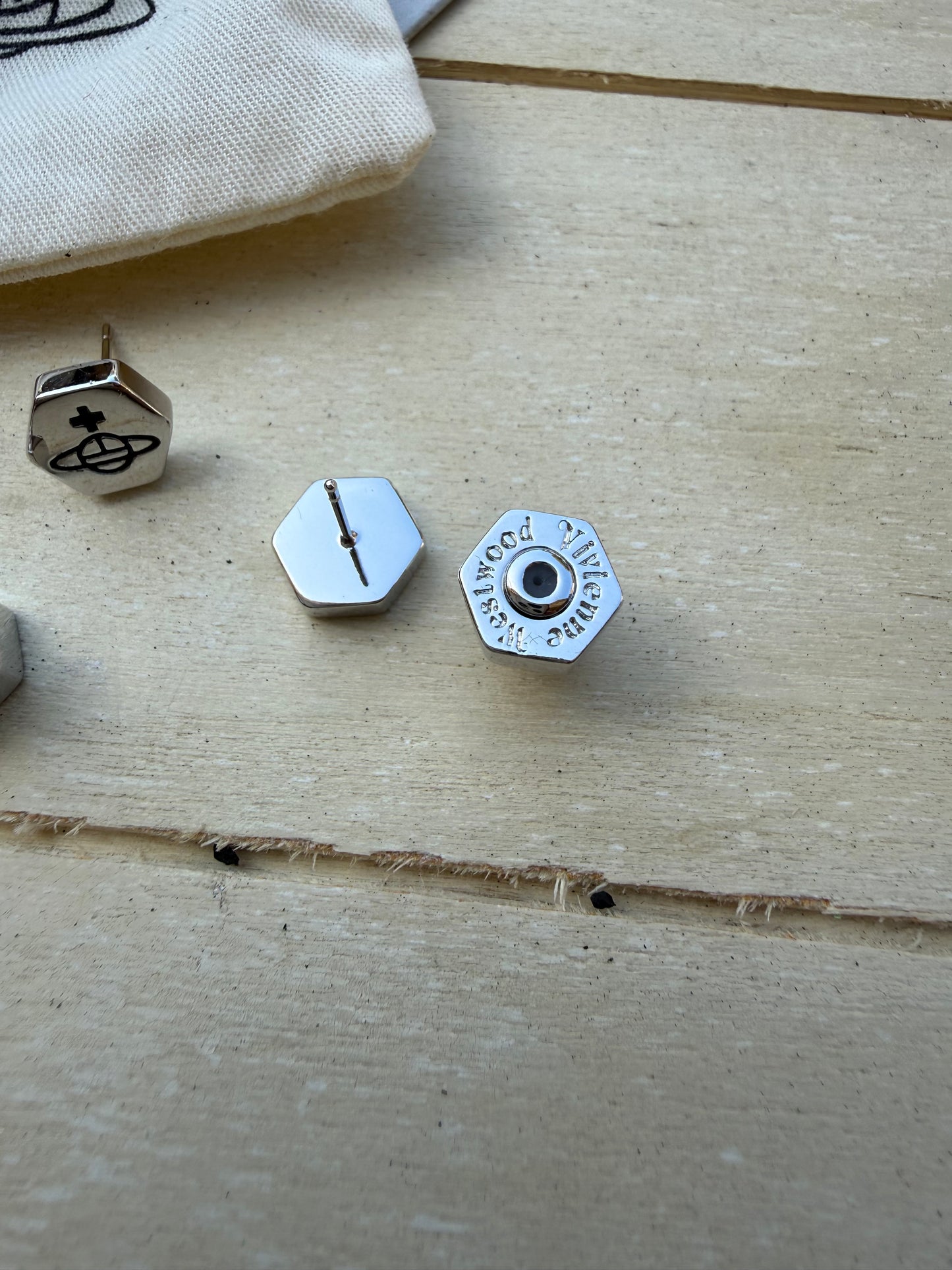 VW Silver Screw Stud Earrings 2025 Pre-owned