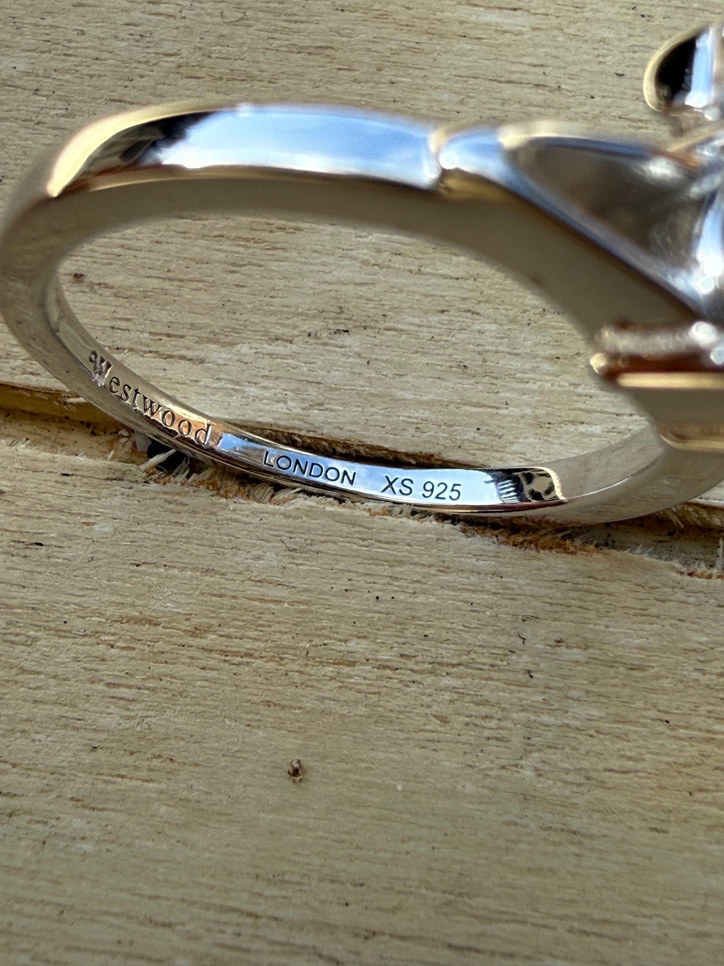 VW Reina Ring .925 Sterling Silver Petite NEW